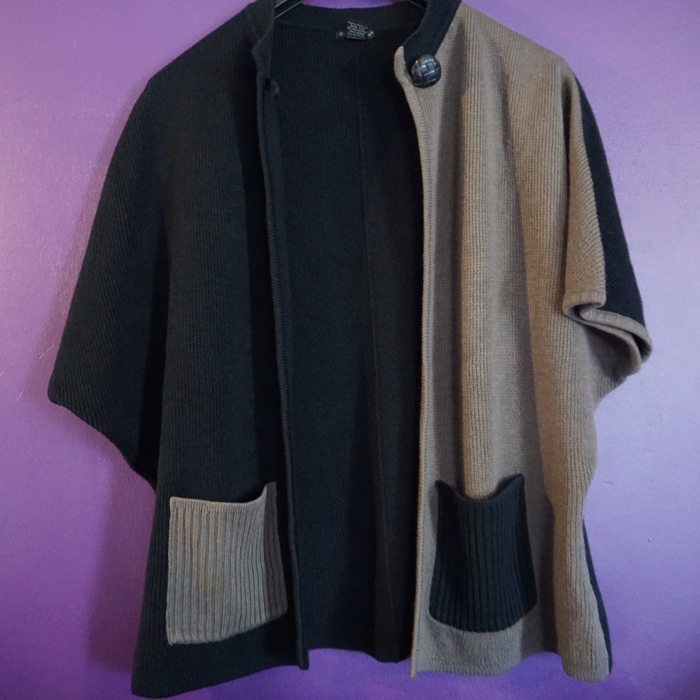 XL Warm Short Sleeve Swaeter/ cardigan